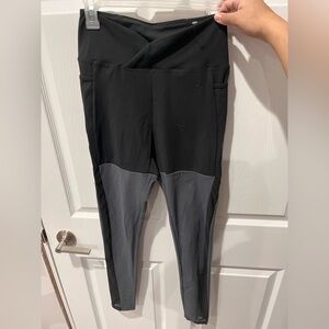 🙌Gymshark Black and Gray Leggings
